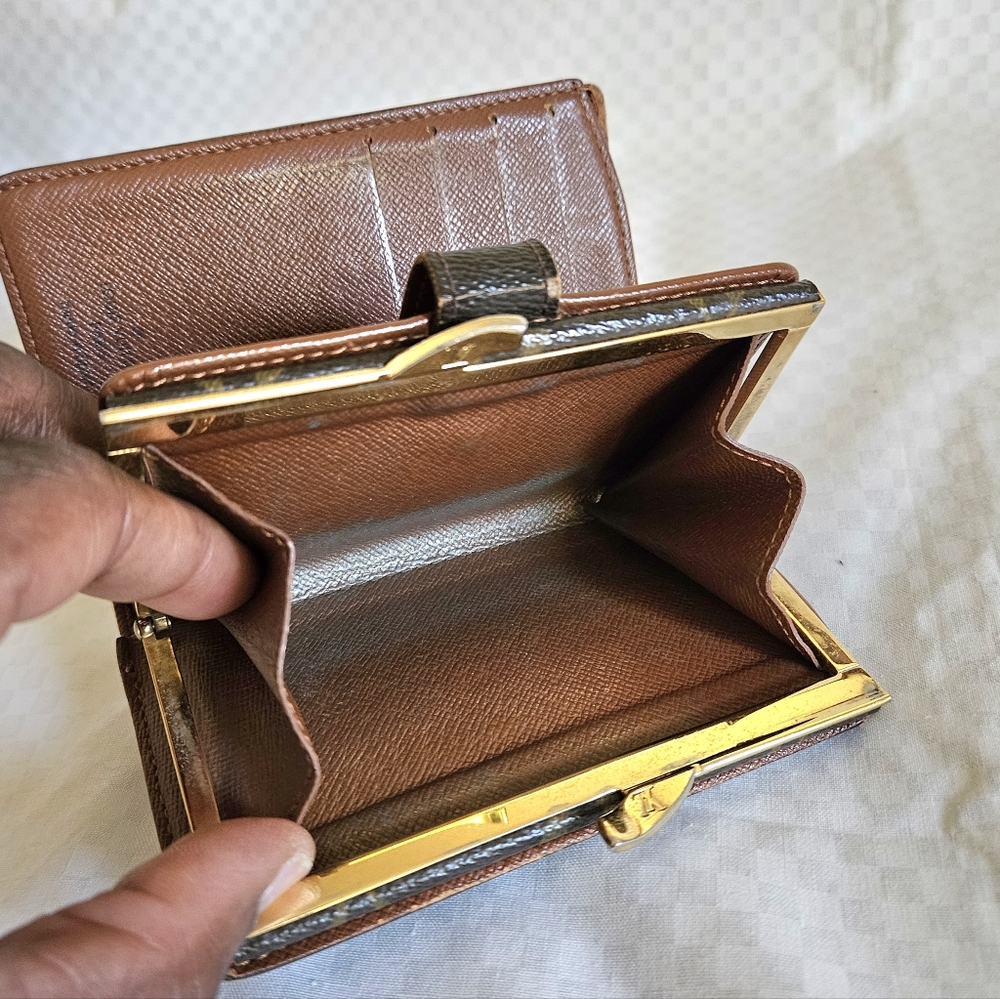 Louis Vuitton Monogram Brown and Gold Small Wallet - Picture 8 of 13